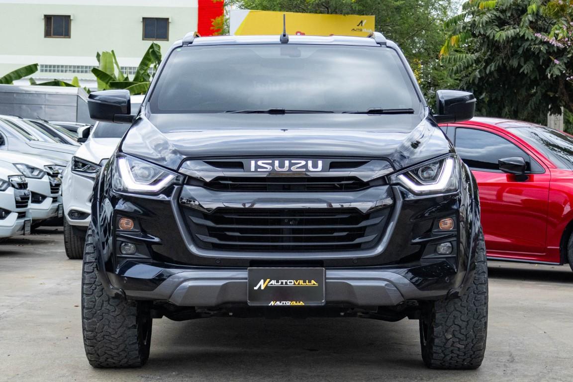 Isuzu Dmax Cab4 3.0M Vcross A/T 4WD 2022 *SK2014*